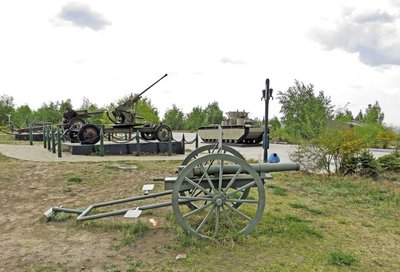 scale-2400.jpg