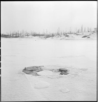 104.март 1944г, у о.Петяясаари, Ладожское озеро. Т-26.jpg
